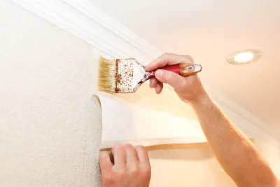 Pose de papier peint à Buffard — revêtements muraux et toiles de verre